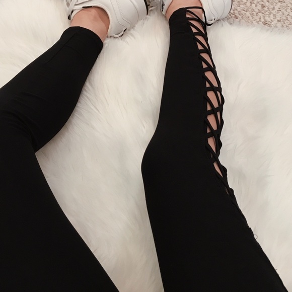 SOLD •Strappy 7/8 Length Black Leggings• - Picture 4 of 8